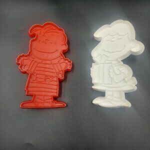 2 Vintage Christmas Peanuts Lucy & Linus Cookie Cutters United Feature Syndicate